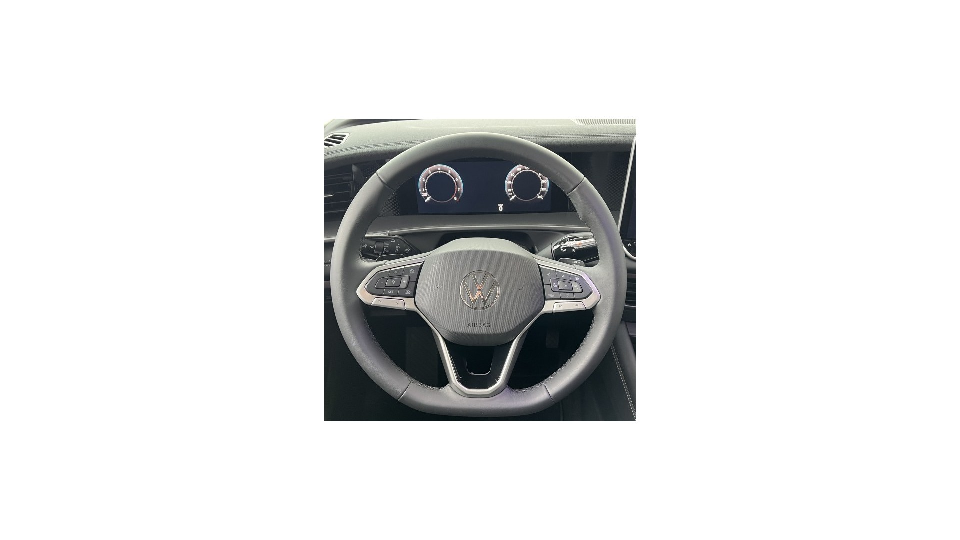 Obrázek Tayron People 1,5 eTSI 110 kW mHEV