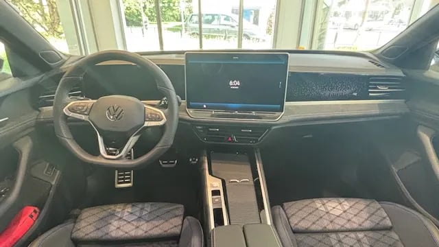 Obrázek Passat R-Line People 2,0 TSI 150 kW