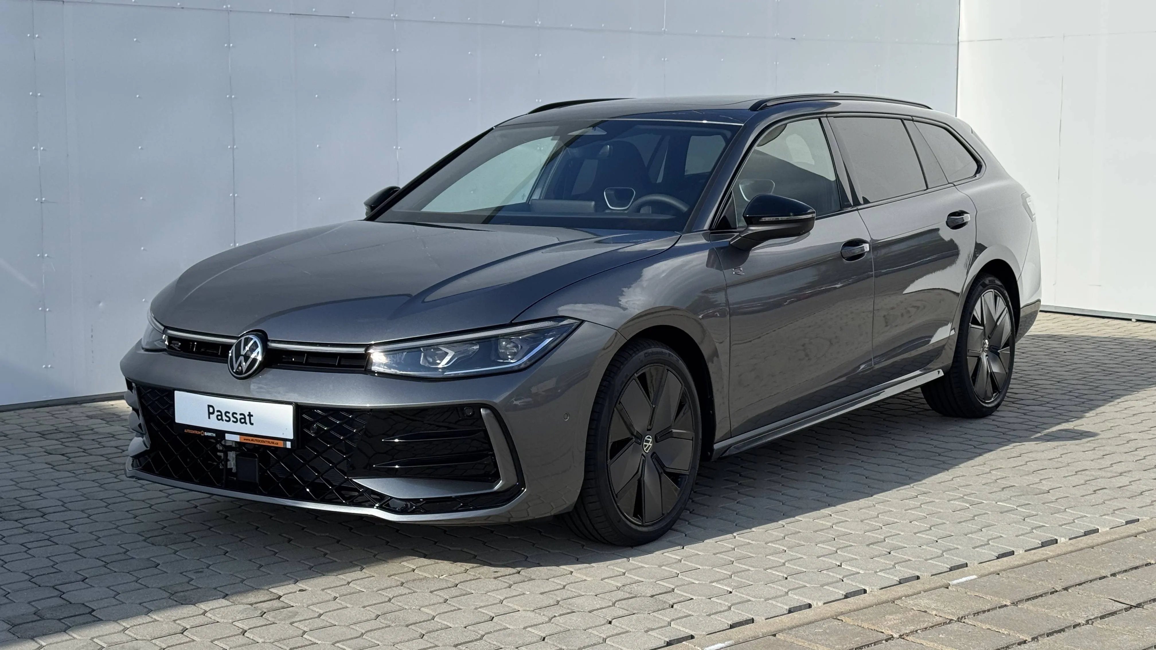 Obrázek Passat R-Line People 2,0 TDI 142 kW 4MOT
