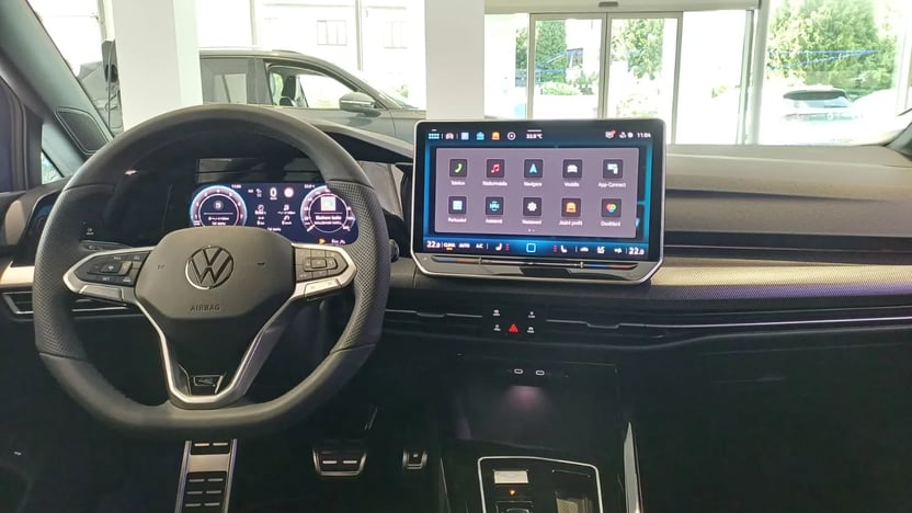 Obrázek Golf Variant R-line 1,5 eTSI 7DSG mHEV