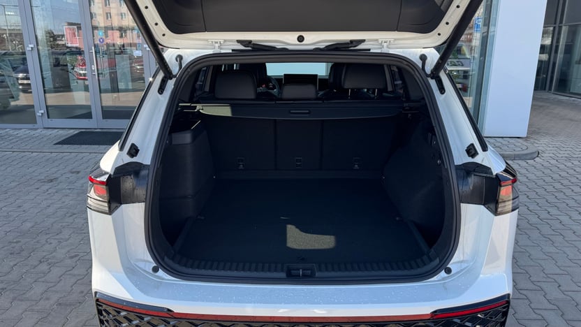 Obrázek Tayron R-Line People 200 kW eHybrid