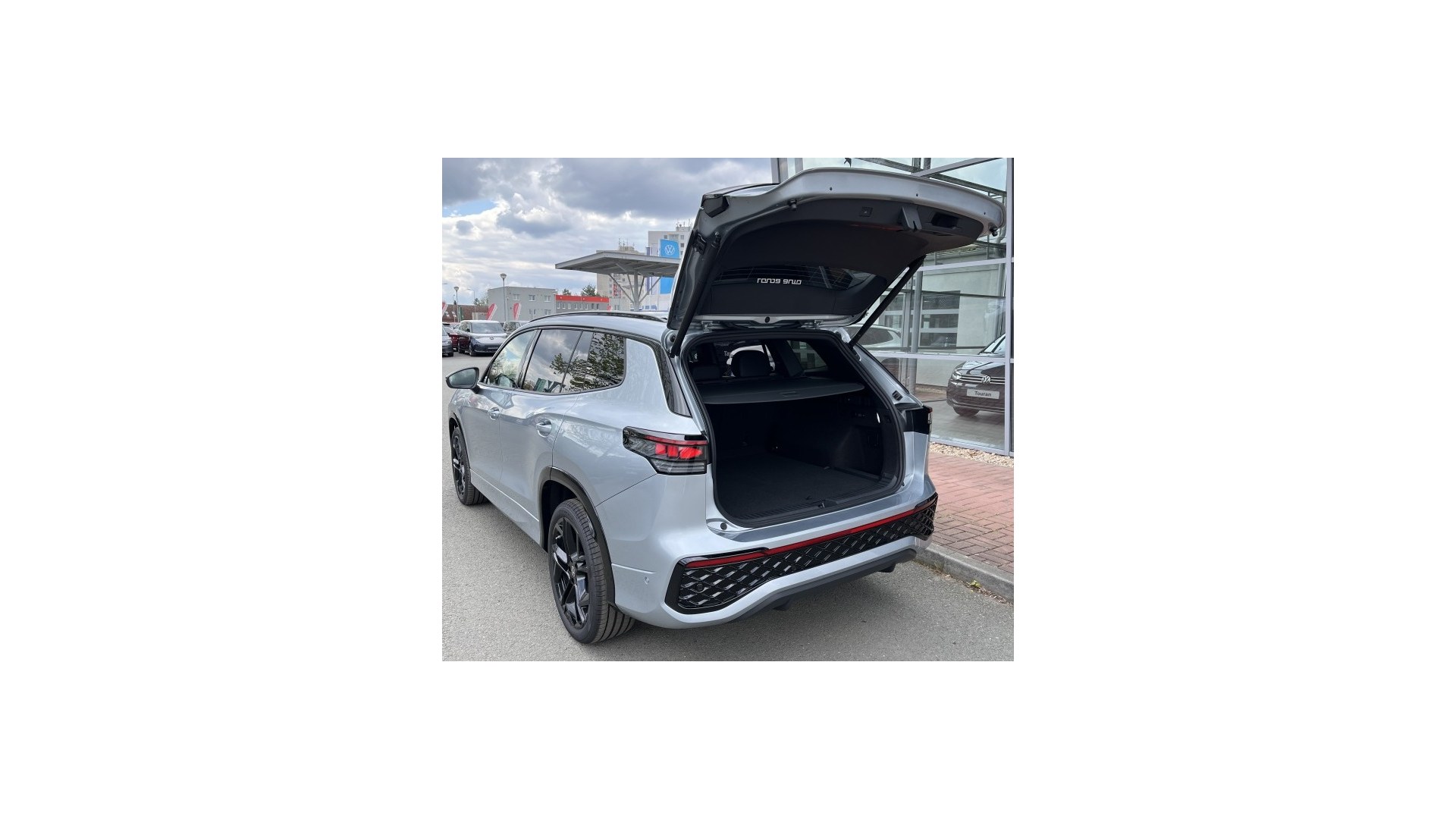 Obrázek Tayron R-Line 1,5 TSI 150 kW eHybrid