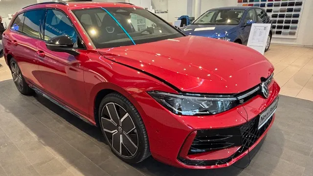 Obrázek Passat R-Line People 2,0 TSI 150 kW