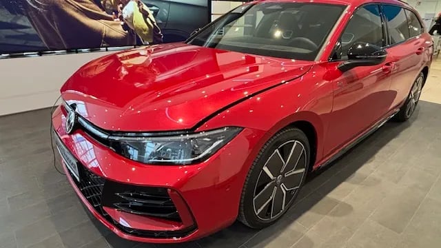 Obrázek Passat R-Line People 2,0 TSI 150 kW