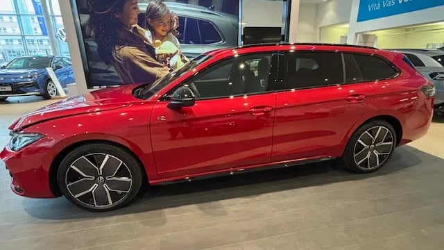 Obrázek Passat R-Line People 2,0 TSI 150 kW