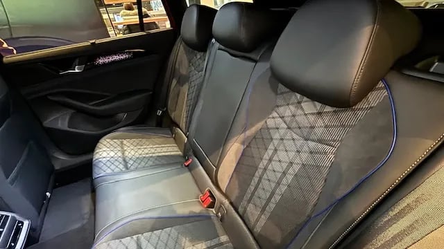 Obrázek Passat R-Line People 2,0 TSI 150 kW