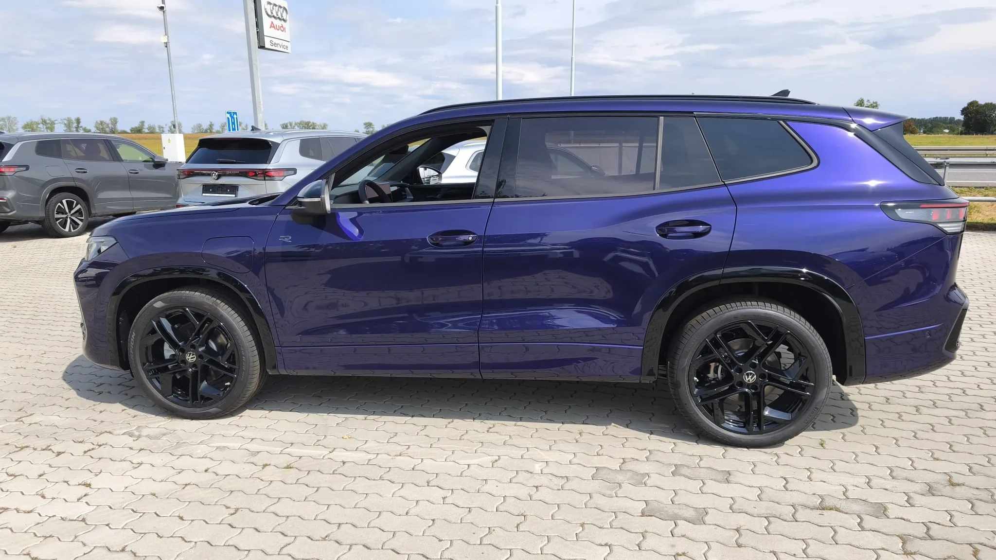 Obrázek Tayron R-Line People 200 kW eHybrid
