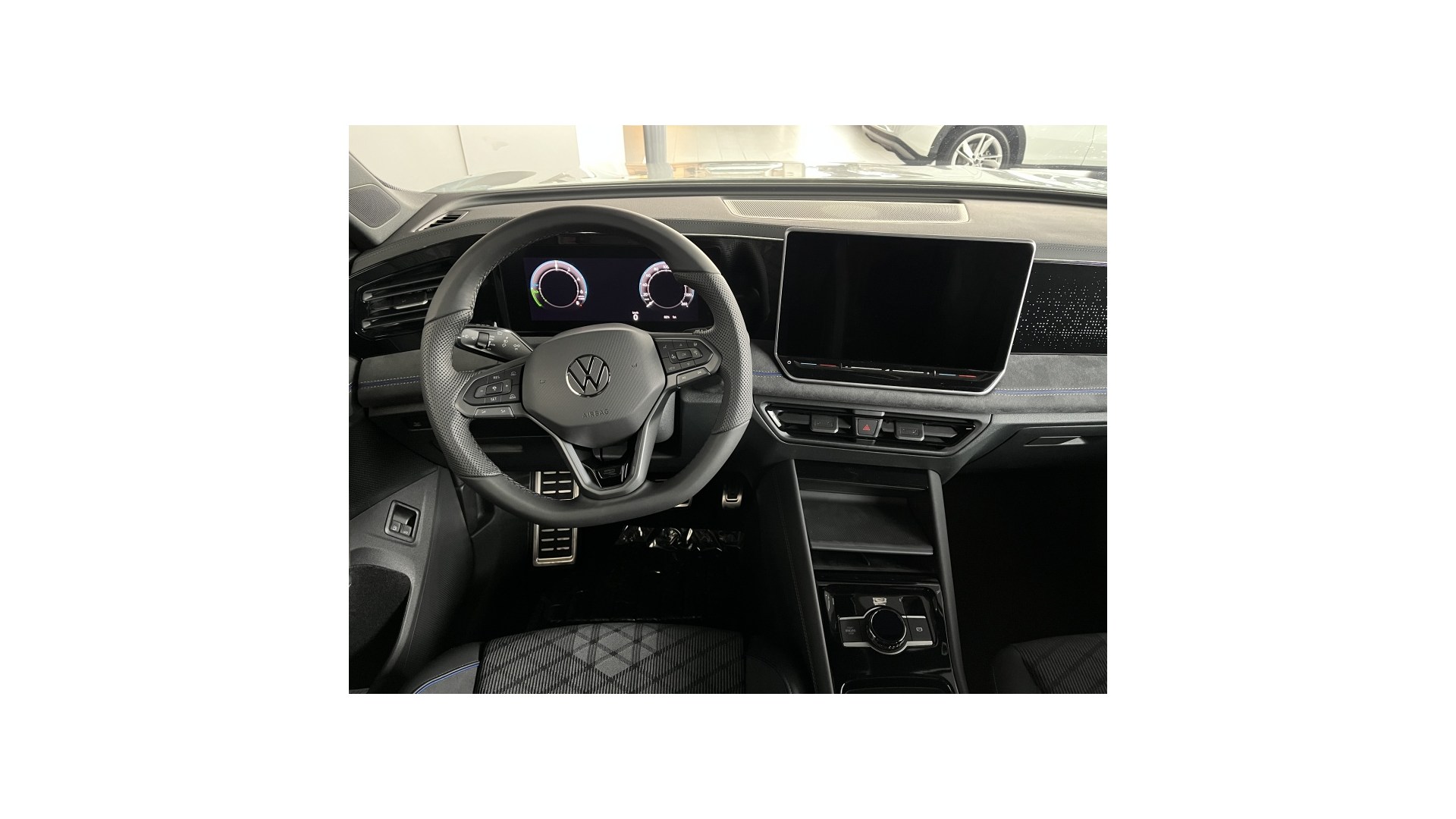 Obrázek Tiguan R-Line People 150 kW eHybrid