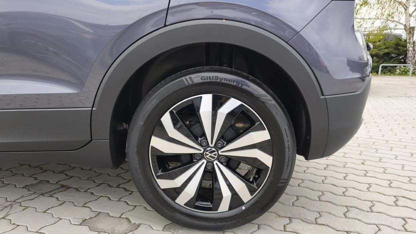 Obrázek T-Cross Love 1.0 TSI 70 kW 5G