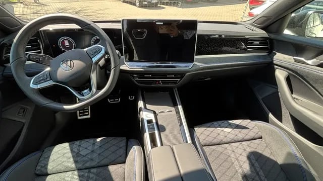 Obrázek Passat R-Line People 2,0 TDI 142 kW 4MOT