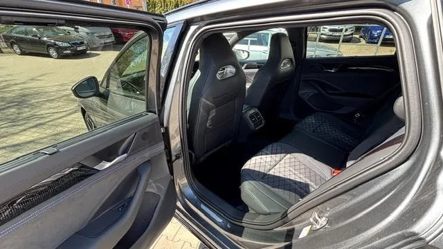 Obrázek Passat R-Line People 2,0 TDI 142 kW 4MOT