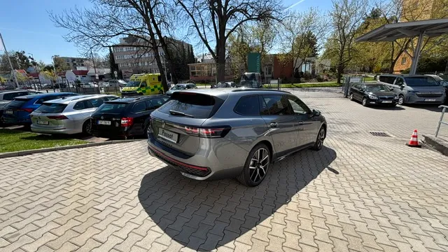 Obrázek Passat R-Line People 2,0 TDI 142 kW 4MOT