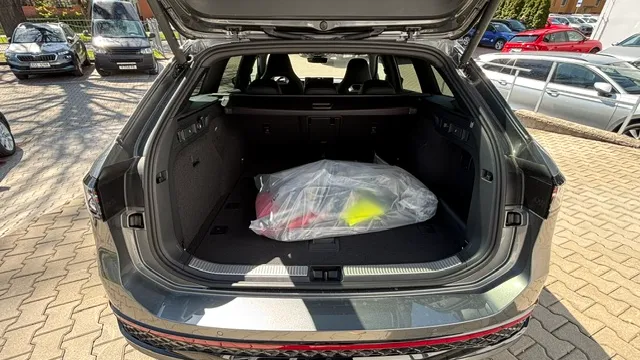 Obrázek Passat R-Line People 2,0 TDI 142 kW 4MOT