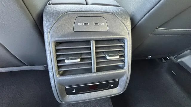 Obrázek Passat R-Line People 2,0 TDI 142 kW 4MOT