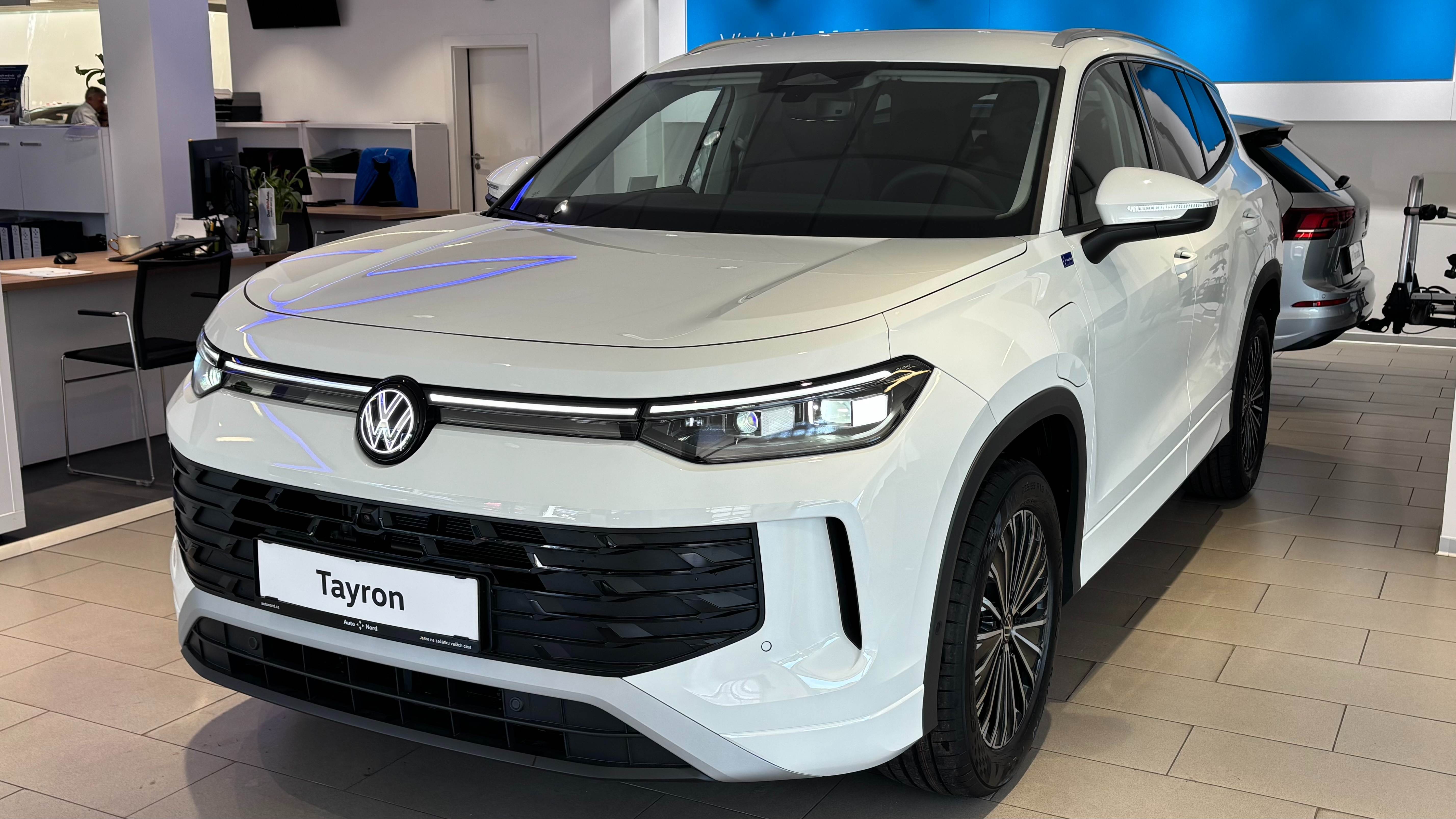 Obrázek Tayron People 1,5 TSI 150 kW eHybrid