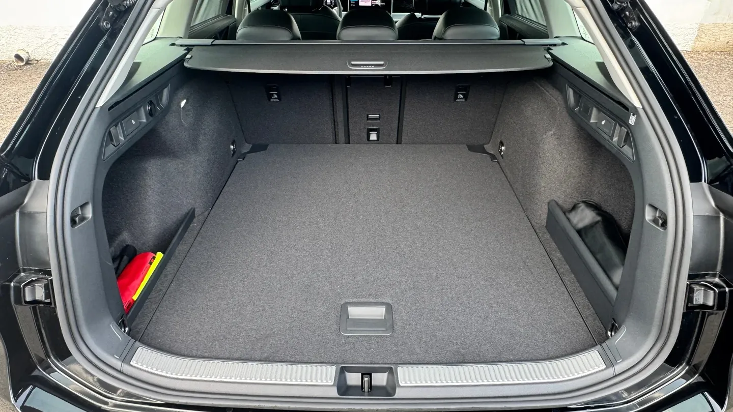 Obrázek Passat Elegance 2,0 TDI 110 kW