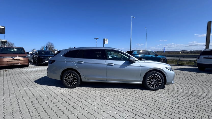 Obrázek Passat Elegance 2,0 TDI 110 kW
