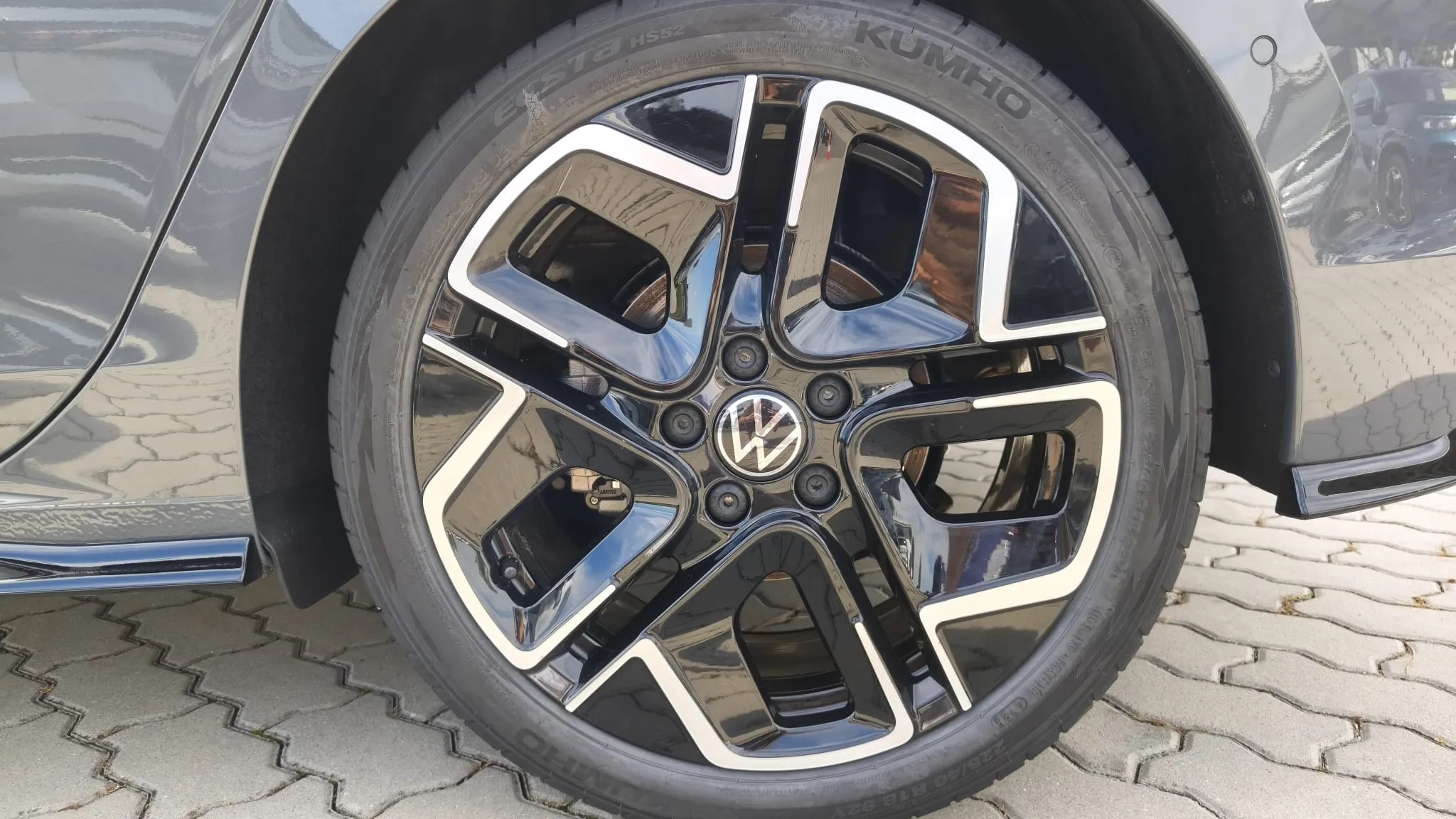 Obrázek Golf R-Line People 1,5 eTSI 7DSG mHEV