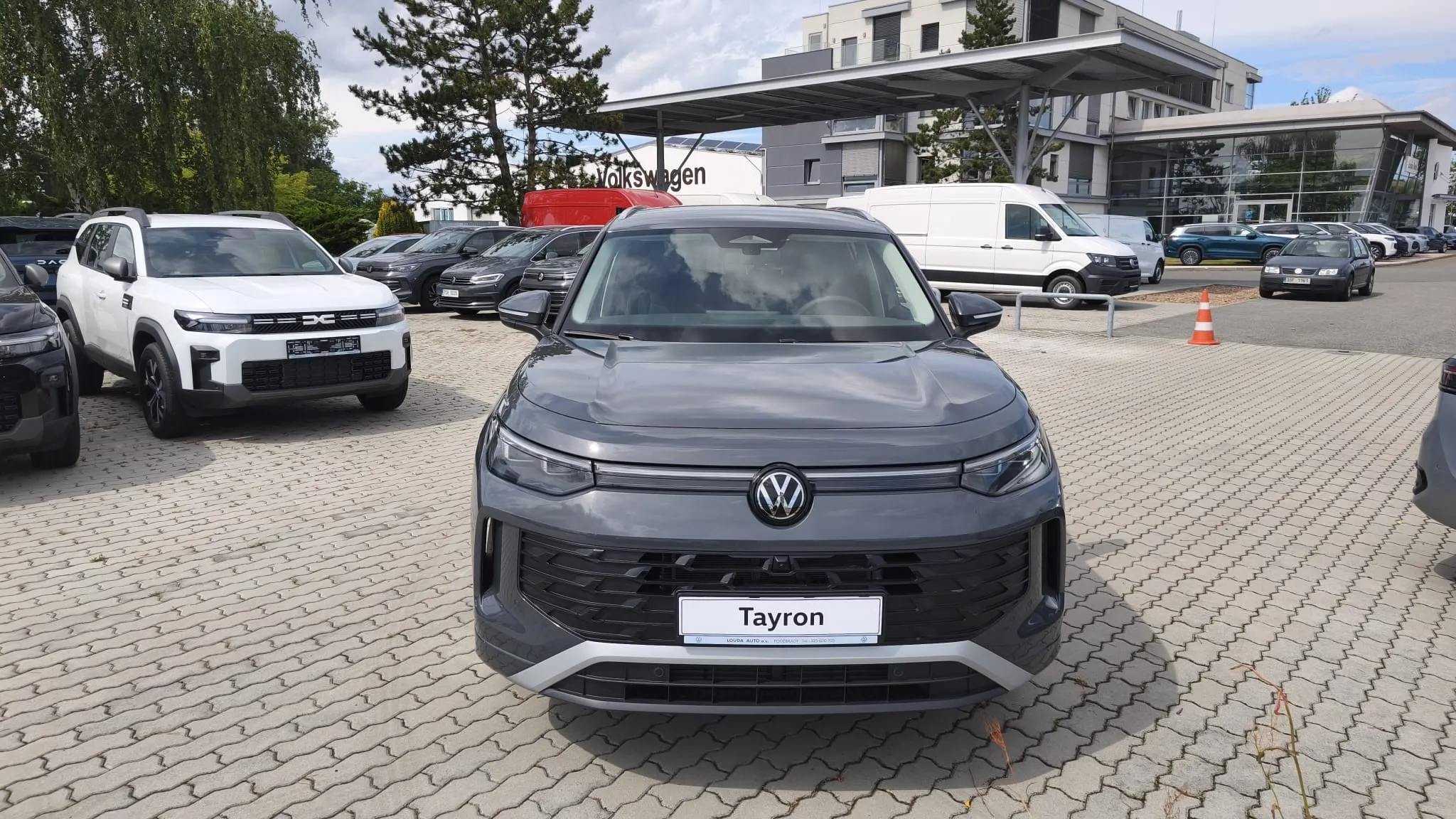 Obrázek Tayron People 1,5 eTSI 110 kW mHEV