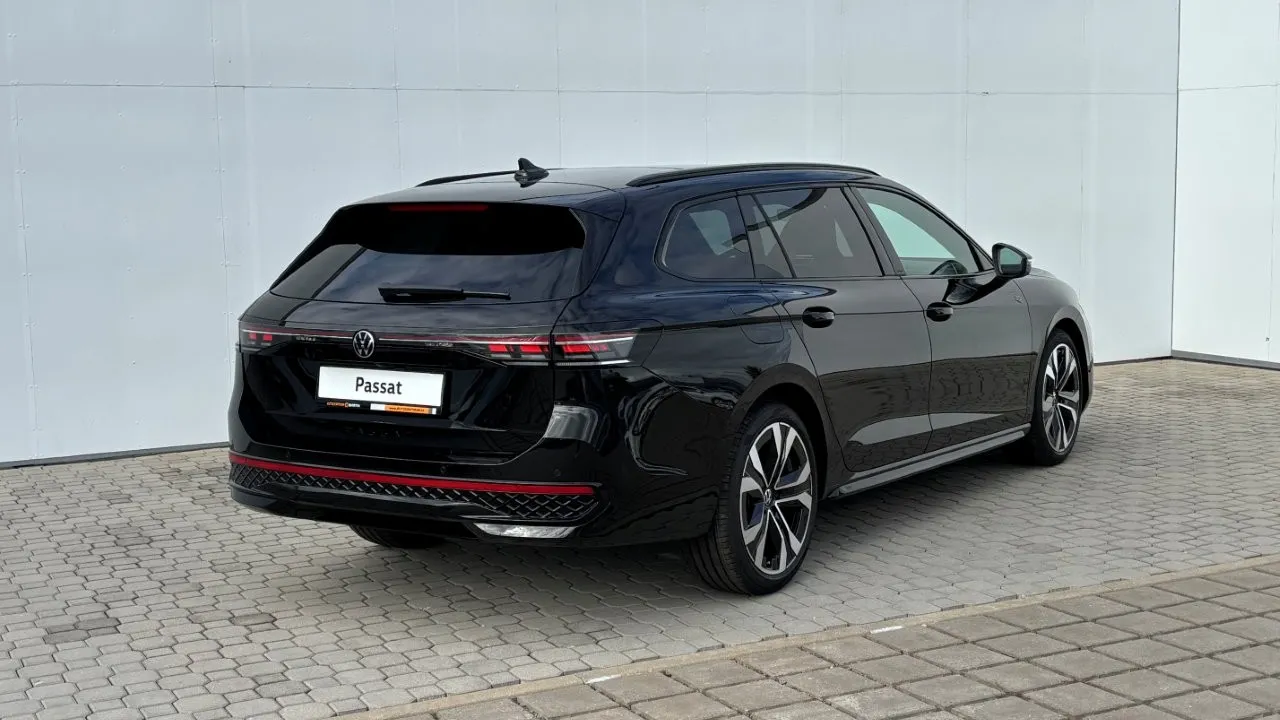 Obrázek Passat R-Line Family 2,0 TDI 110 kW