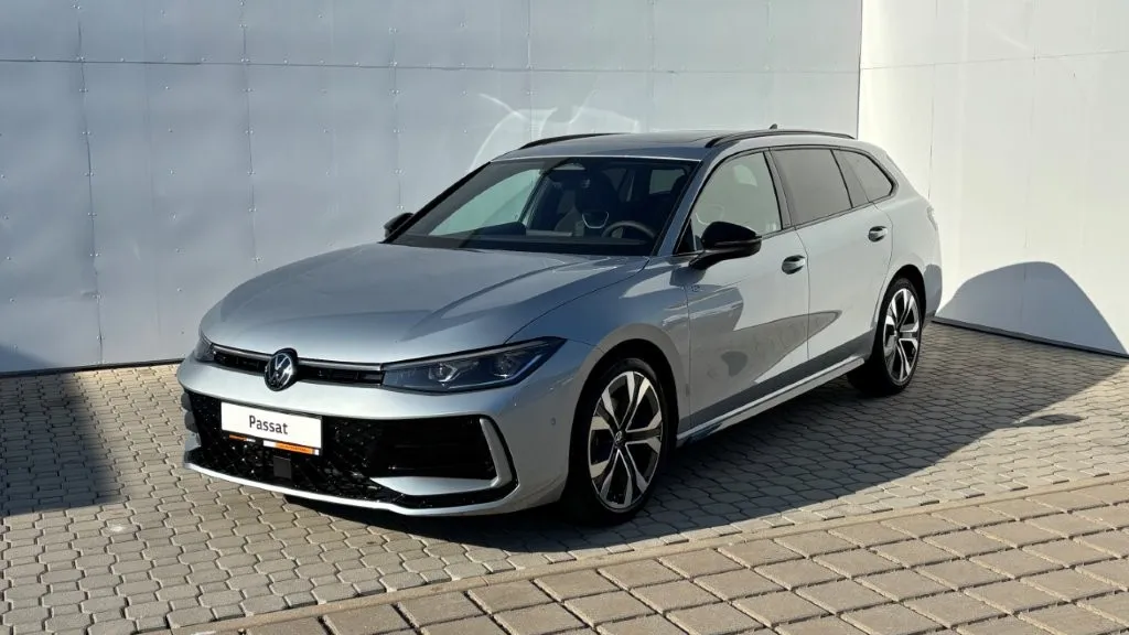Obrázek Passat R-Line Family 2,0 TDI 110 kW