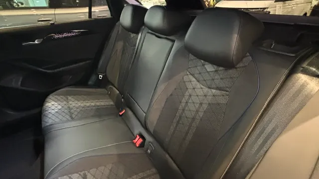 Obrázek Passat R-Line Family 2,0 TDI 142 kW 4MOT