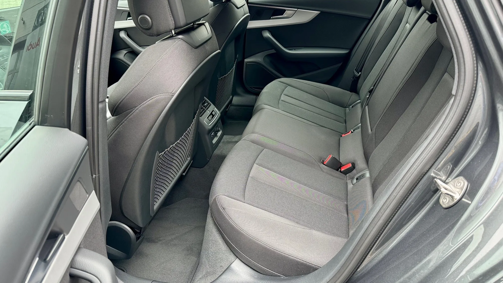 A4 S line 40 TDI S tronic képe