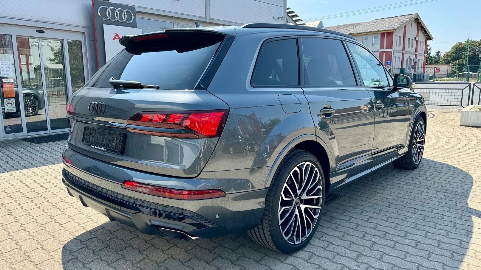 Q7 S line 50 TDI quattro tiptronic