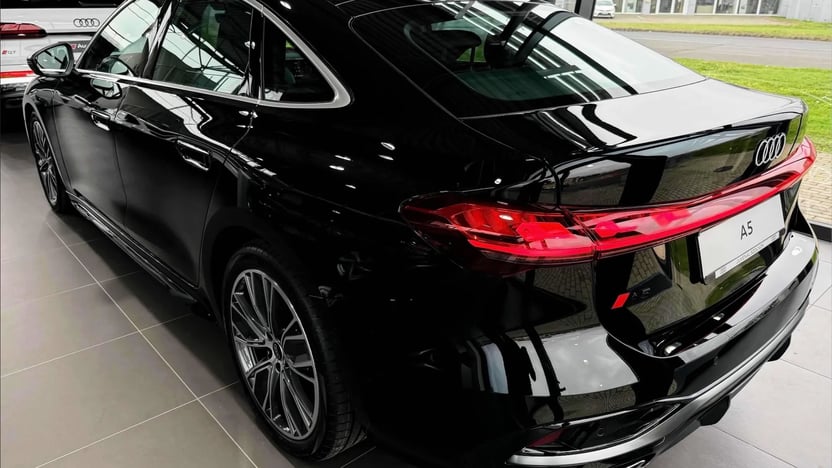 A5 Limousine 40 TDI S tronic képe