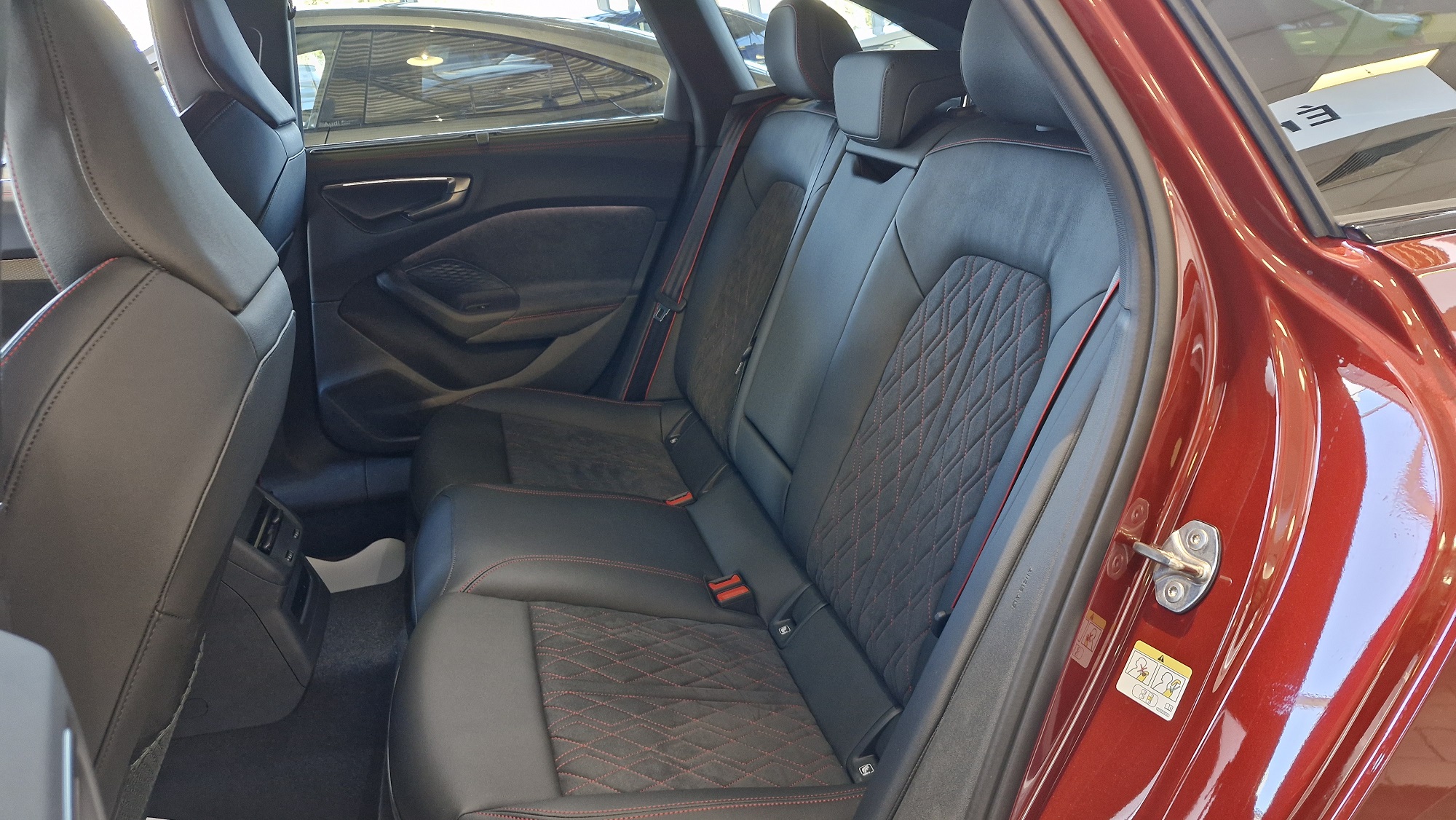 A5 Avant 40 TFSI quattro S tronic képe