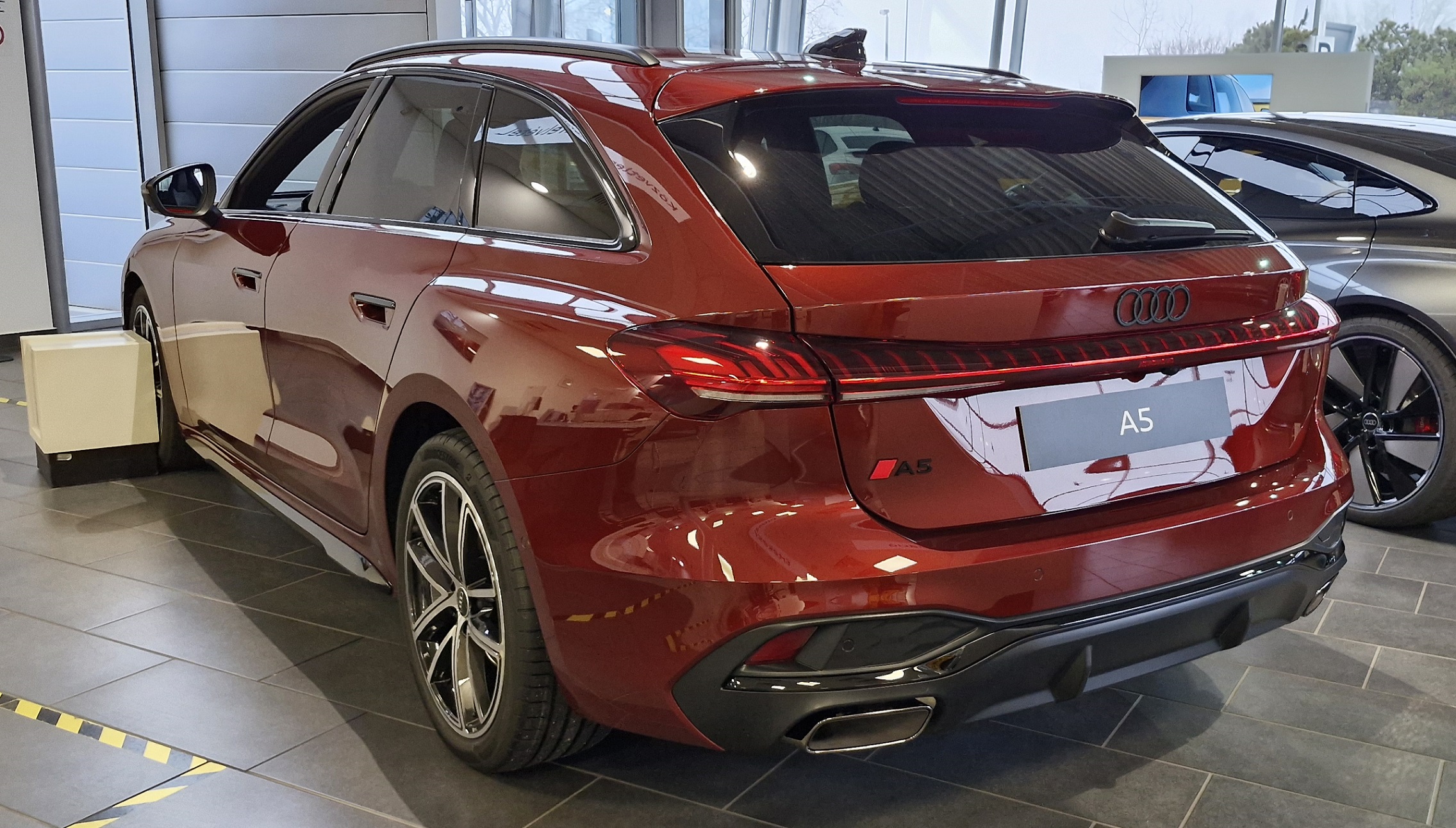 A5 Avant 40 TFSI quattro S tronic képe