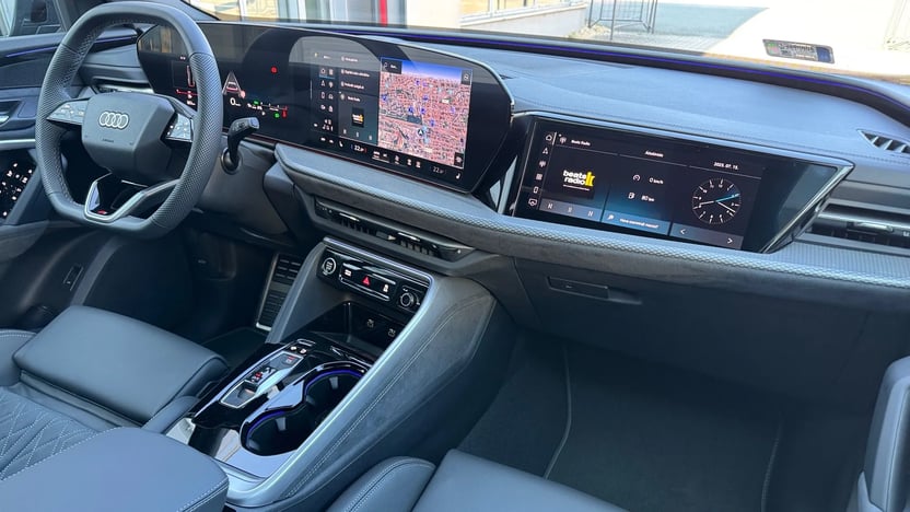 Q5 40 TDI quattro S tronic képe
