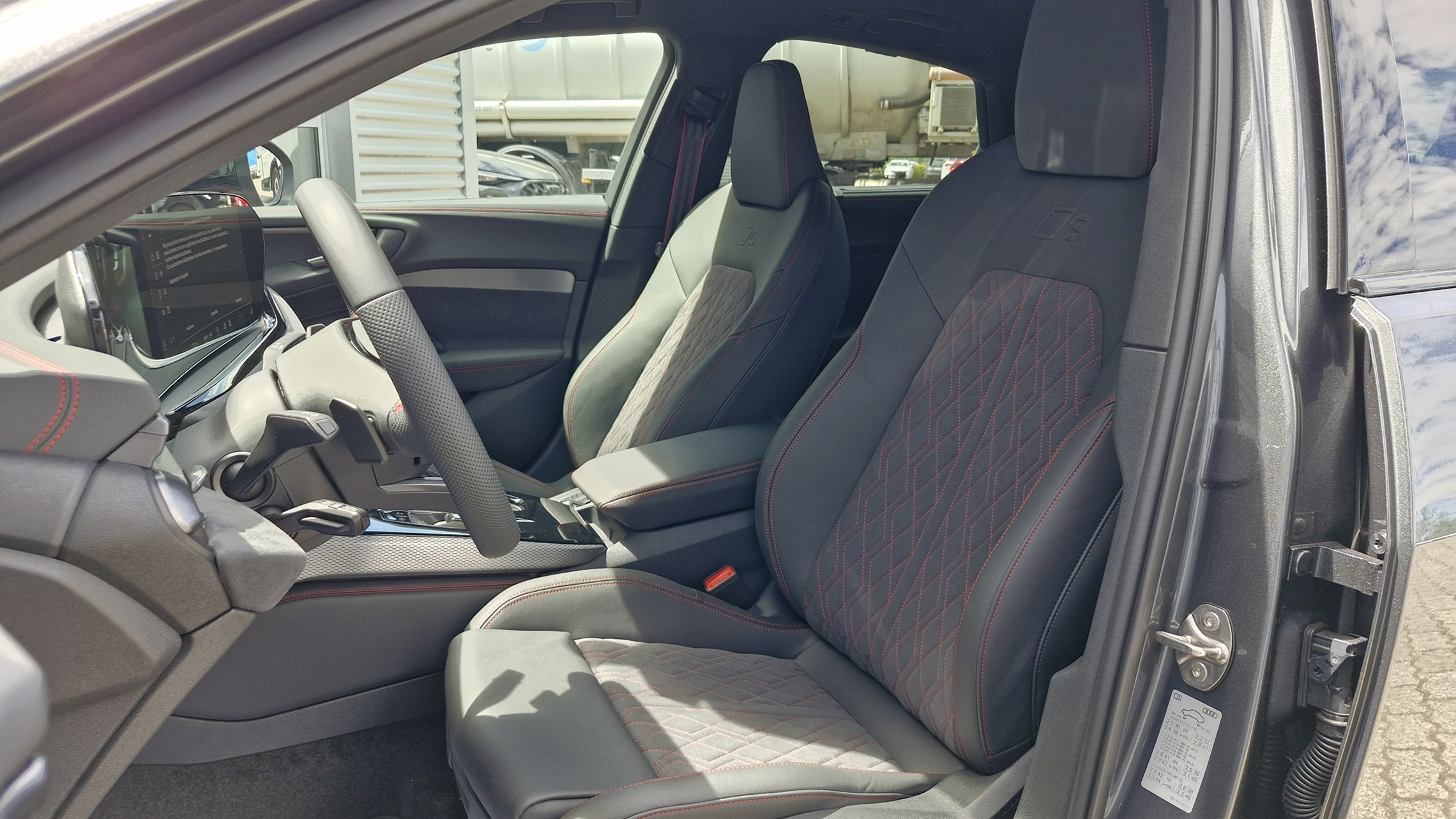 A5 Limousine 40 TDI qu. S tr. Business képe