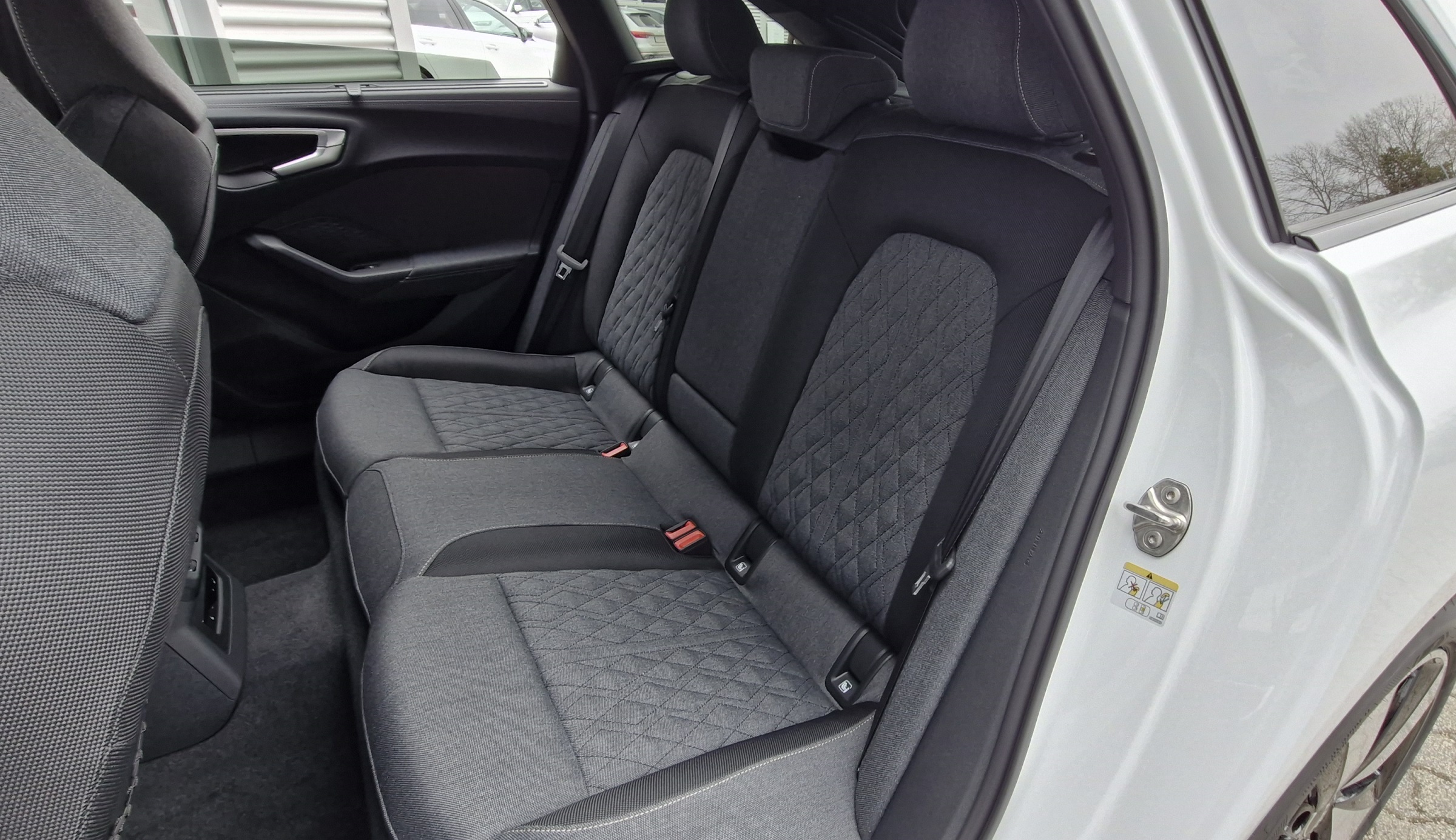 A5 Avant 40 TFSI S tronic Business képe