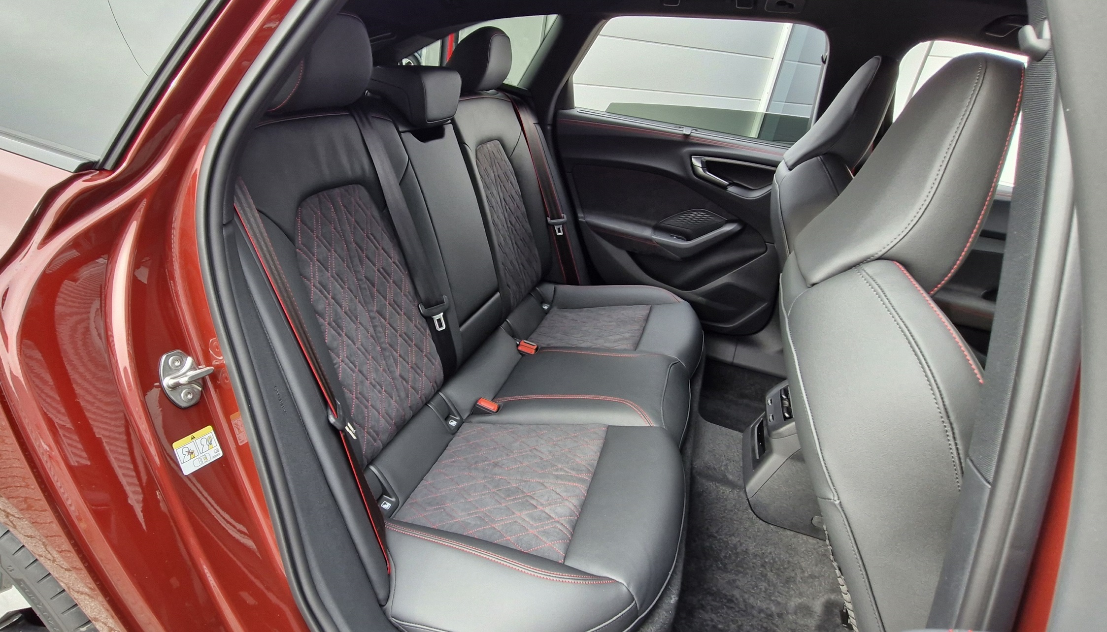 A5 Avant 40 TDI S tronic Business képe