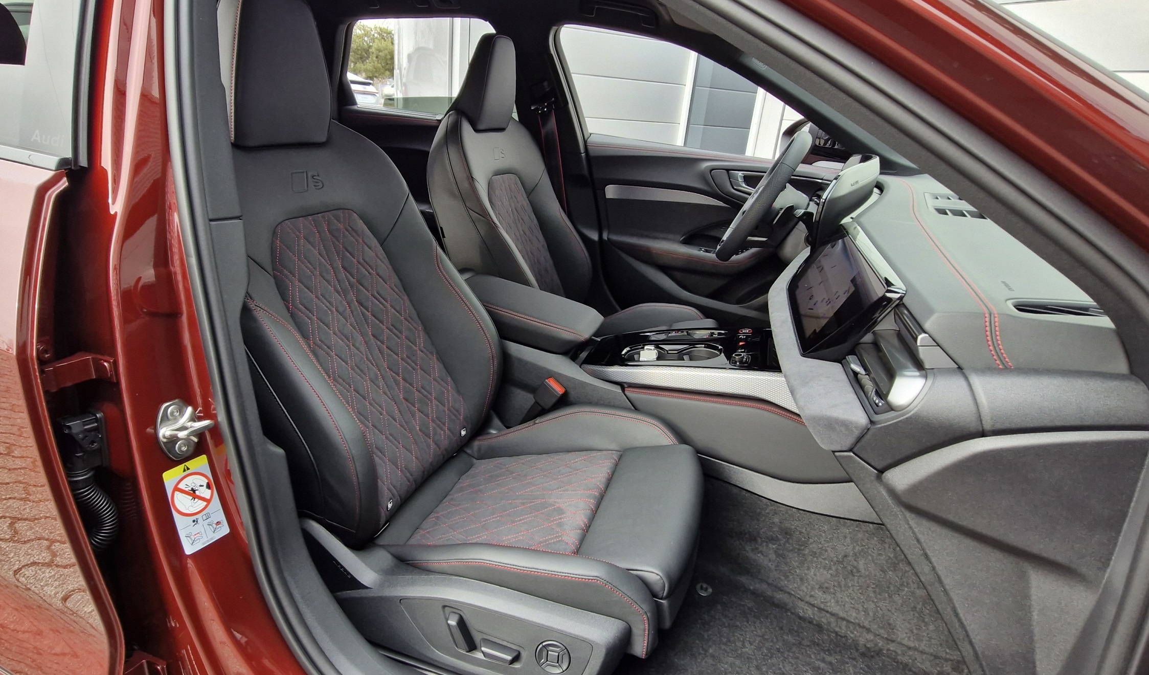 A5 Avant 40 TDI S tronic Business képe