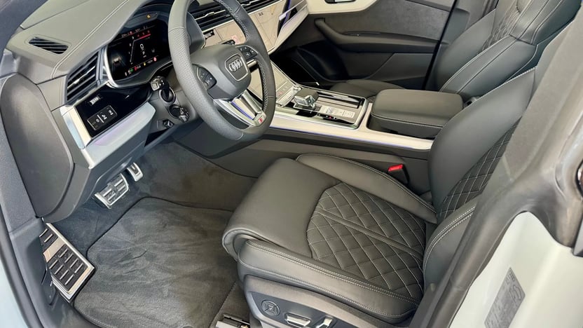 Q8 50 TDI quattro tiptronic képe