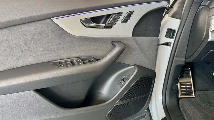 Q8 50 TDI quattro tiptronic képe