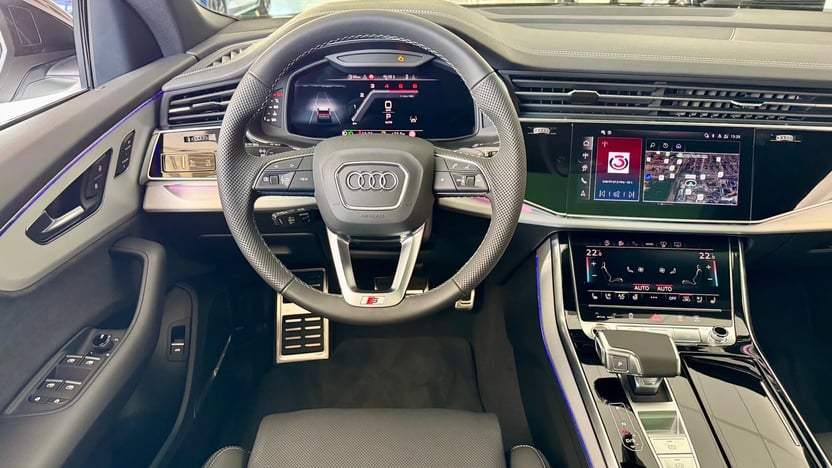 Q8 50 TDI quattro tiptronic képe