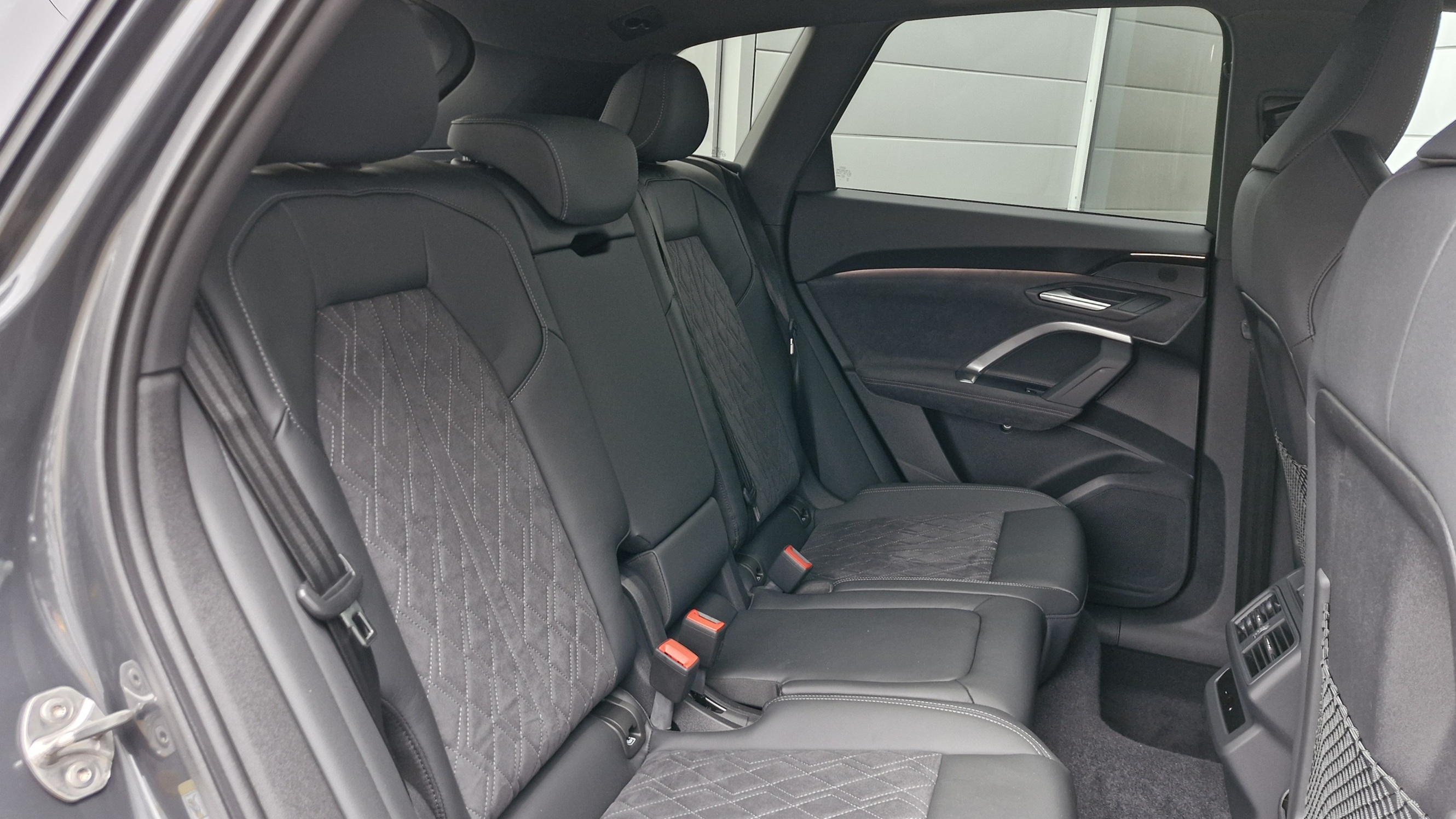 Q5 40 TDI quattro S tronic Business képe