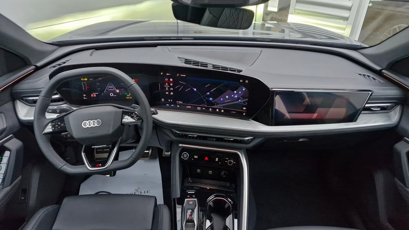 Q5 40 TDI quattro S tronic Business képe