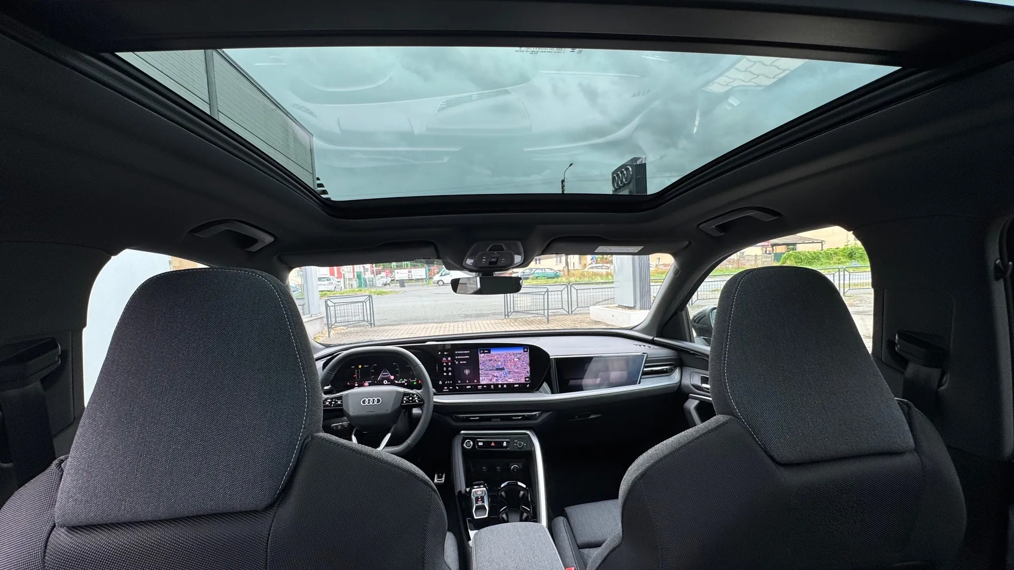 Q5 40 TDI quattro S tronic Business képe