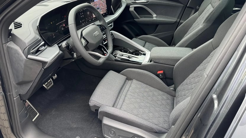 Q5 40 TDI quattro S tronic Business képe