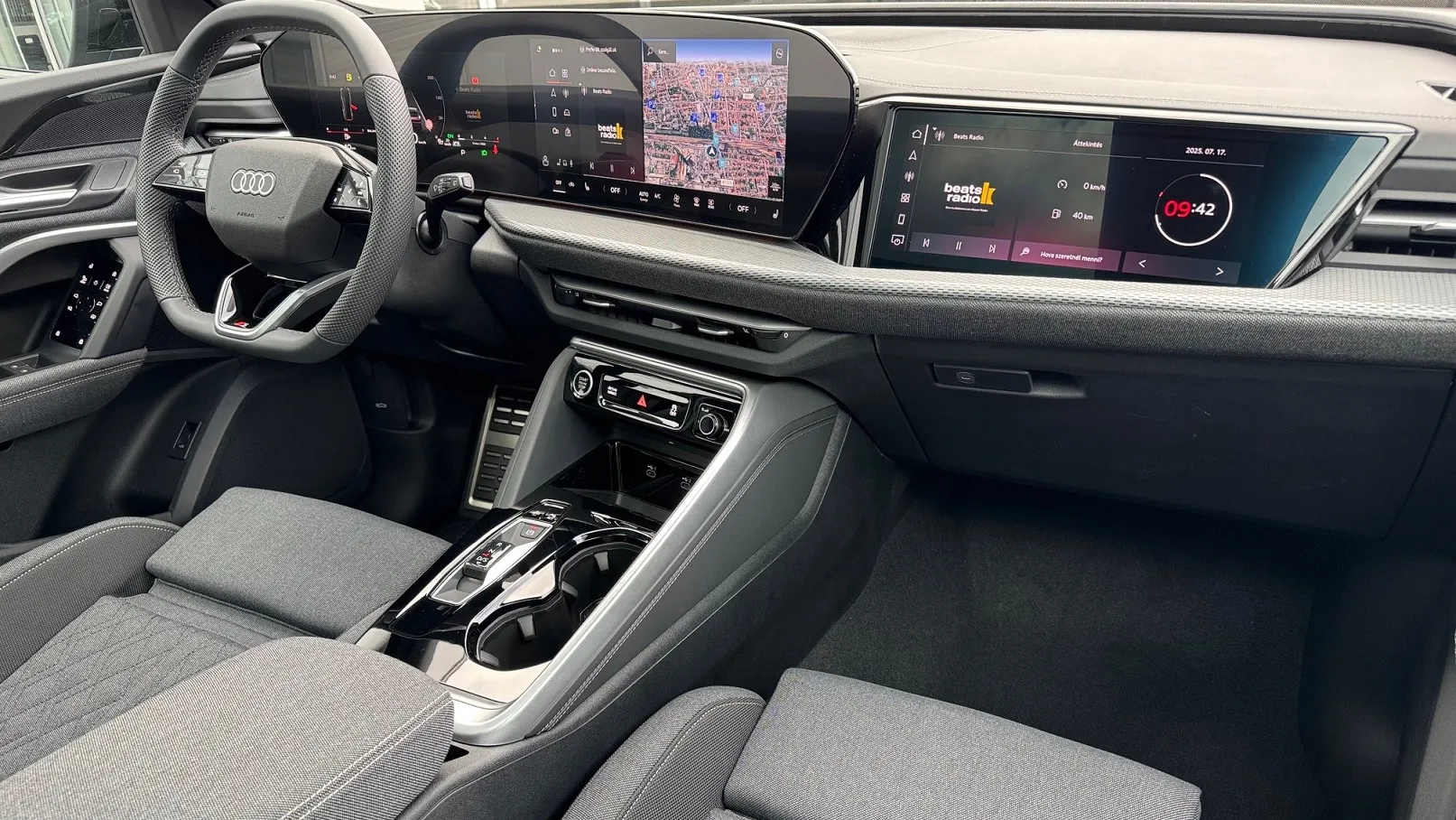 Q5 40 TDI quattro S tronic Business képe