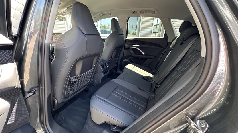 Q5 40 TDI quattro S tronic Business képe