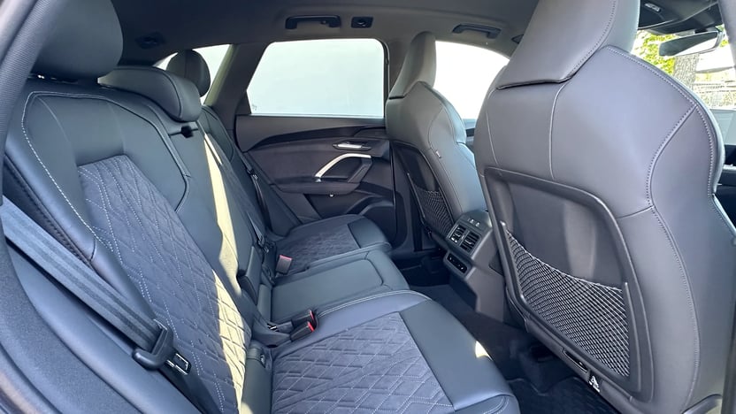 Q5 40 TDI quattro S tronic Business képe