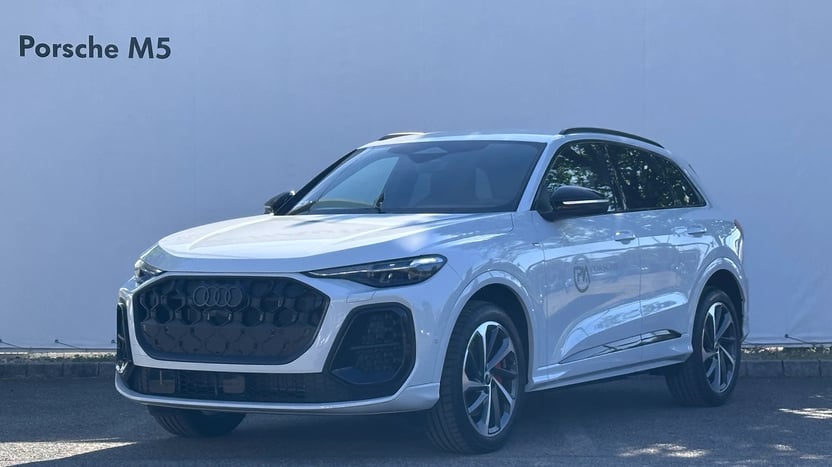 Q5 40 TDI quattro S tronic Business képe