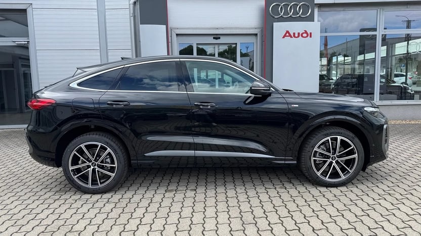 Q5 Sportback 40TDI qu. S tronic Business képe