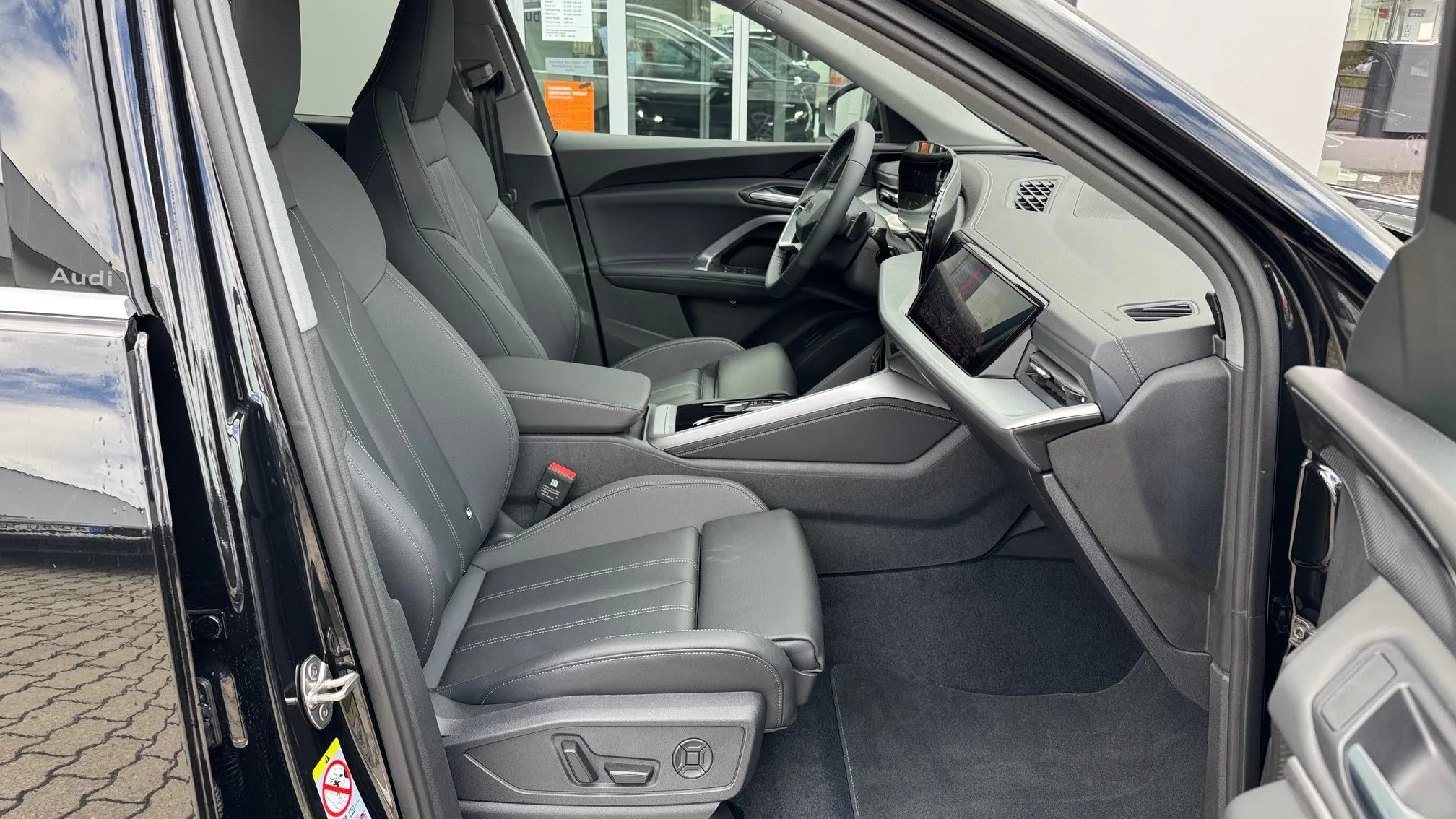 Q5 Sportback 40TDI qu. S tronic Business képe