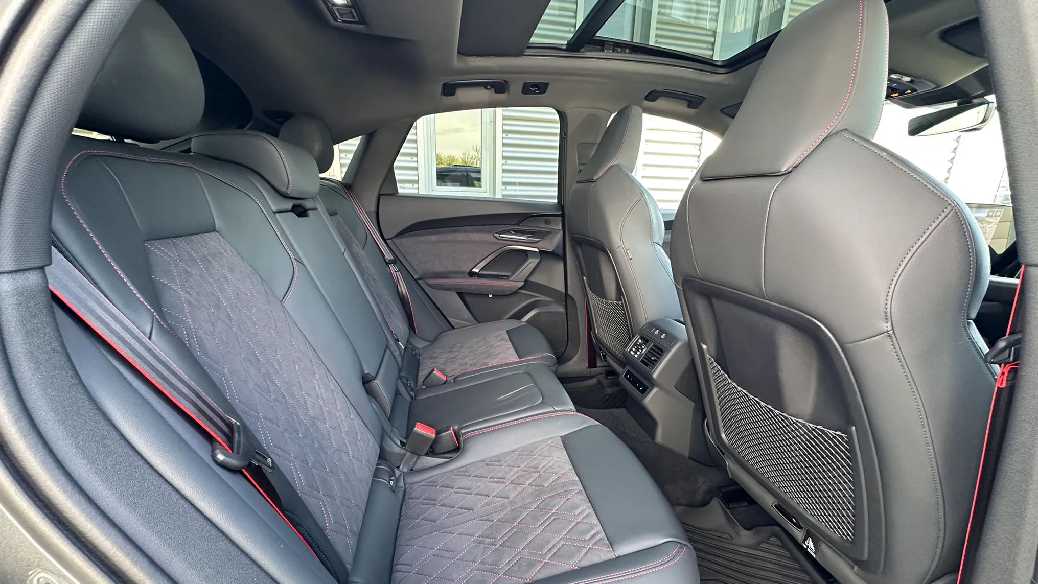 Q5 Sportback 40 TDI quattro S tronic képe